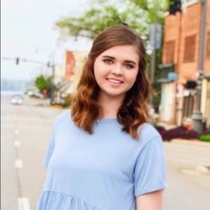 Meet your Posher, Marissa